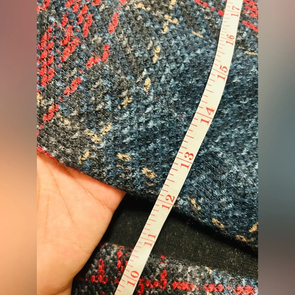 NYC New York Clothing Co. Red and Black short Coat 
Vintage look - Picture 12 of 13